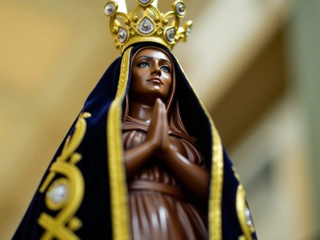 Celebrações de Nossa Senhora Aparecida: Festividades e Missas Atraem Devotos