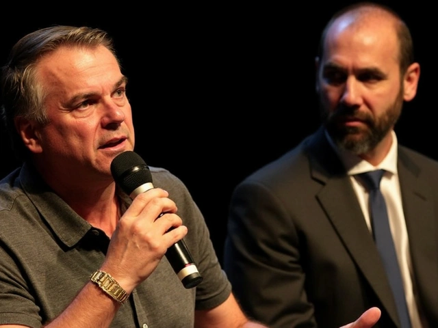 Bolsonaro diz que retorno de Eduardo ao Brasil pode resultar em prisão imediata
